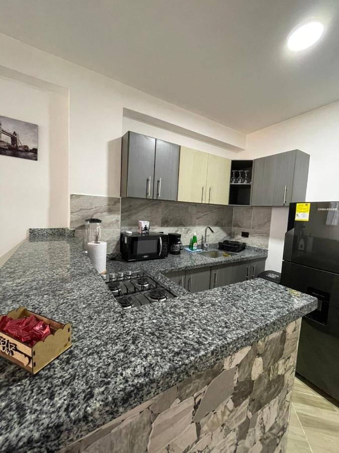 Apartment Moderno Apto Familiar Piso 2 *